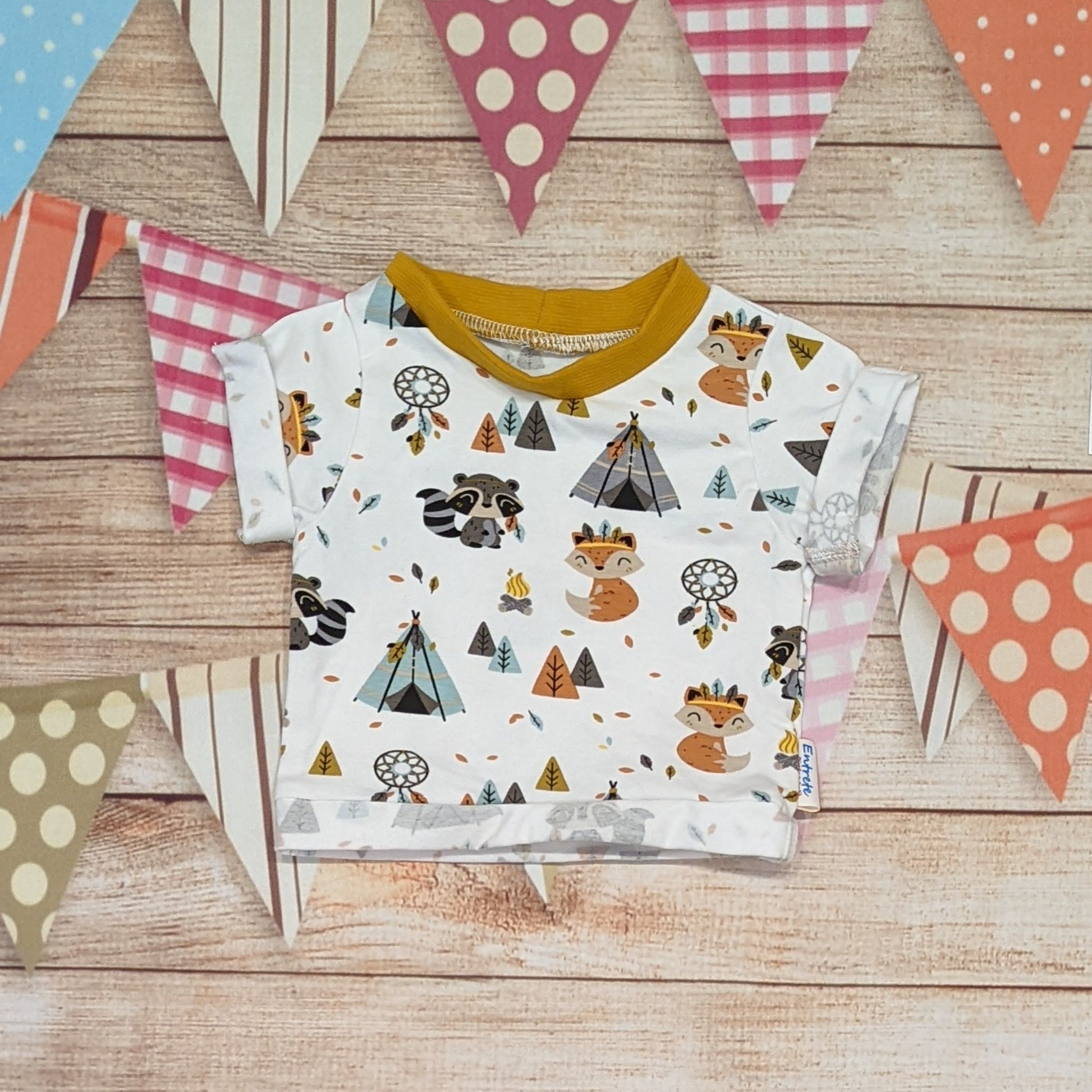 Short sleeved foxes and raccoons tee. Handmade using native American animals cotton jersey with mustard cotton ribbing.